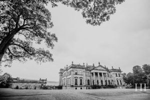 Duncombe Park Wedding Photography Alex Tom Hamish Irvine Photographer Helmsley venue Leafy Couture f4d junie vino