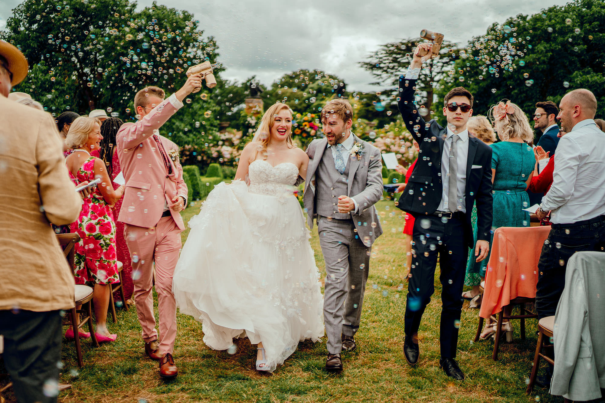 Bubblefetti Wedding photography hamish irvine