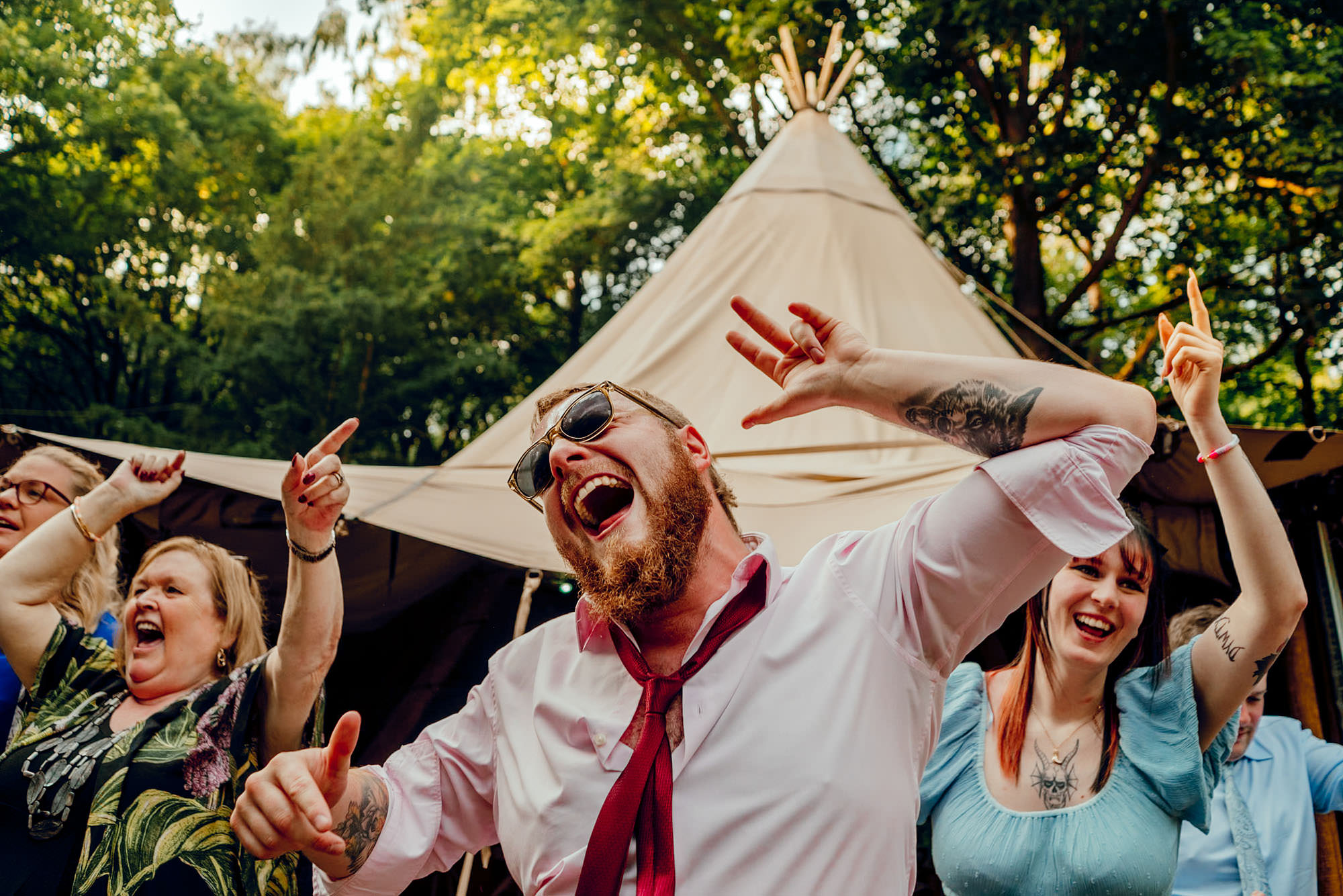 hamish irvine fun wedding photography