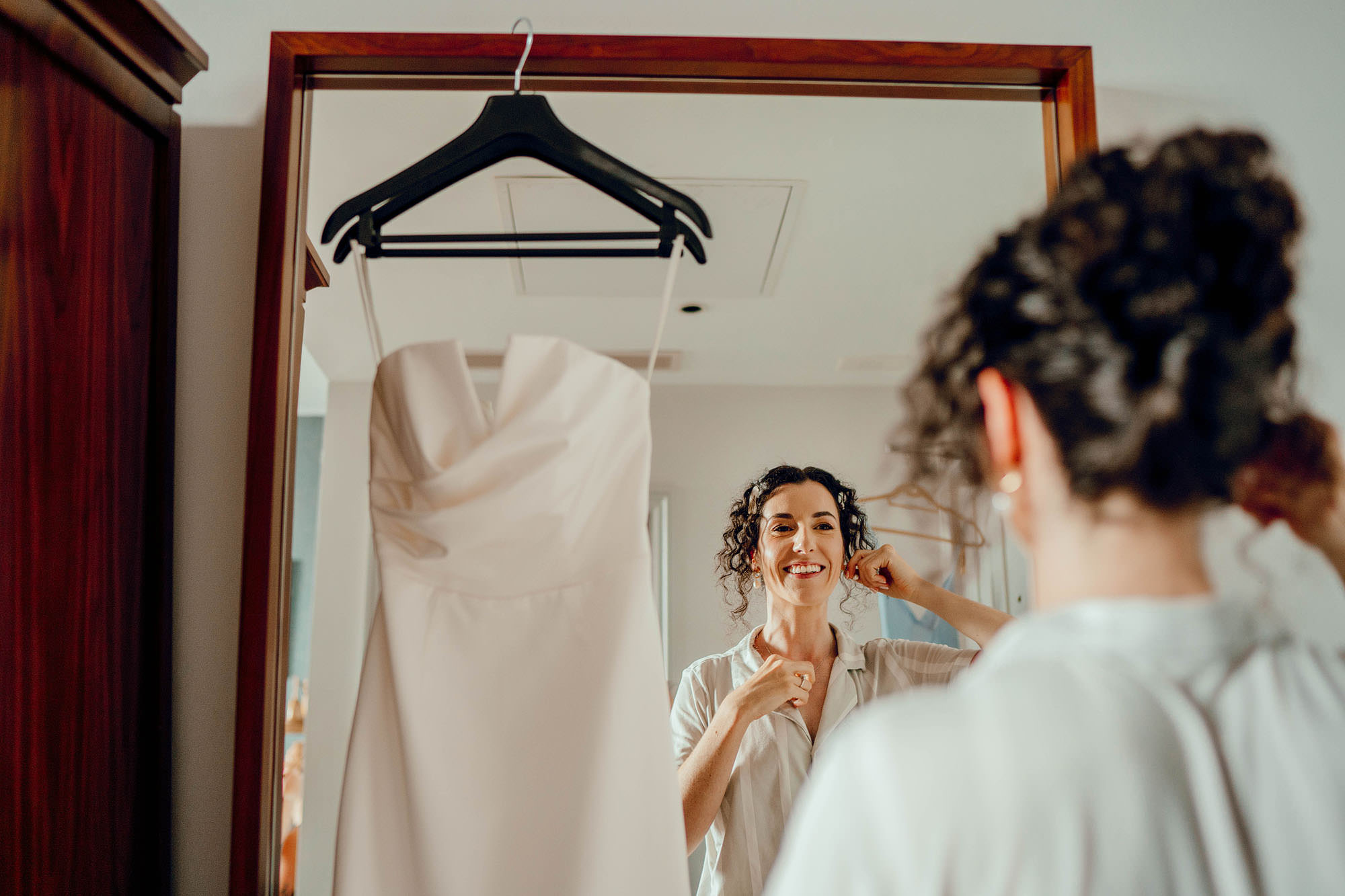 Clocktower Kimpton Manchester bridal suite wedding photography hamish irvine 
