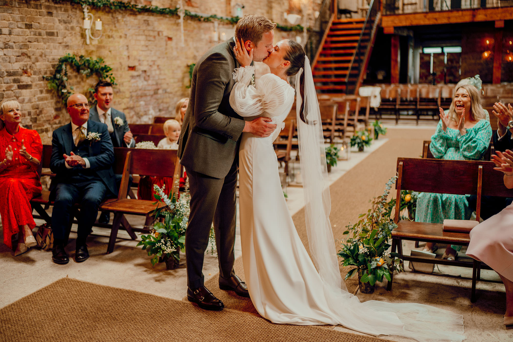 fun wedding photogtaphy surrey hamish irvine barn at botley hill