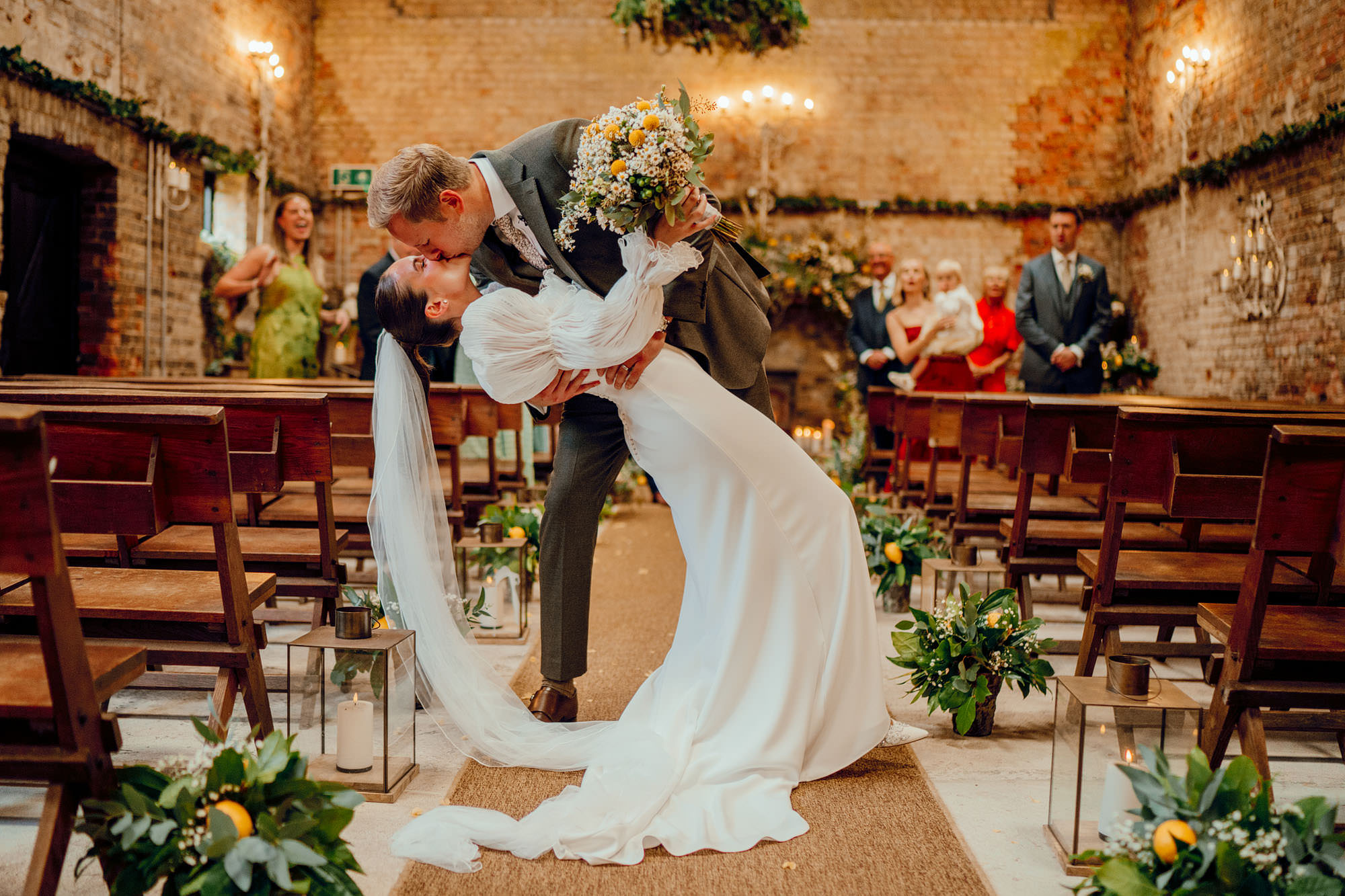 fun wedding photogtaphy surrey hamish irvine barn at botley hill 
