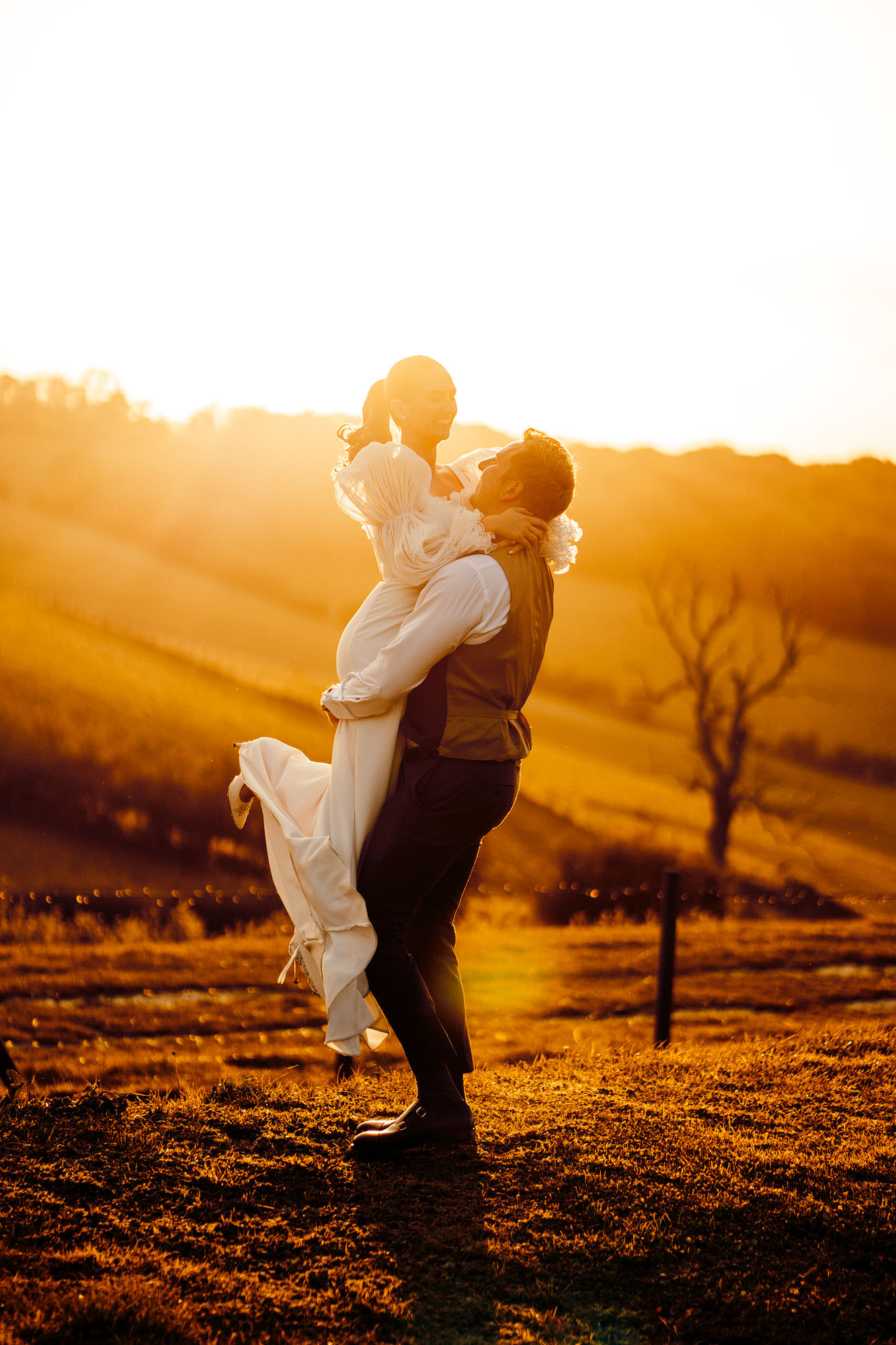 sunsets Barn at Botley Hill Colourful Wedding Photography by Hamish Irvine 