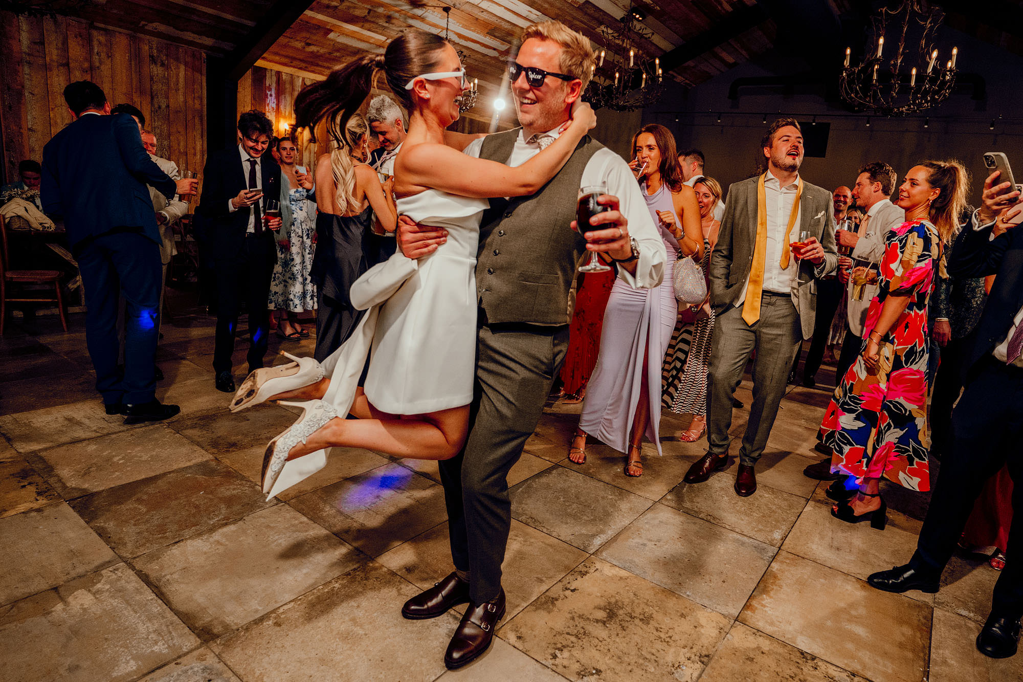 fun wedding photogtaphy surrey hamish irvine barn at botley hill 
