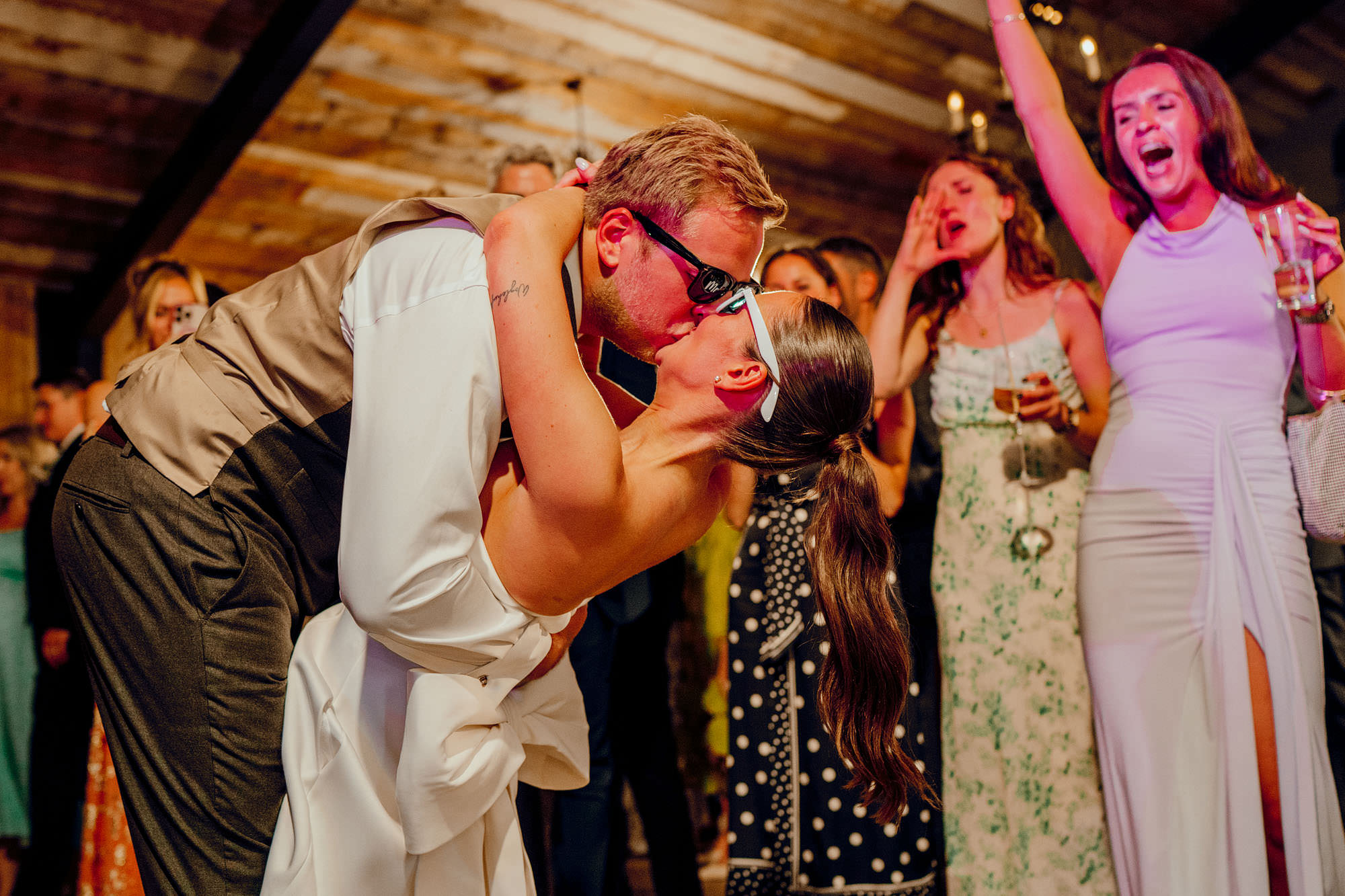 fun wedding photogtaphy surrey hamish irvine barn at botley hill