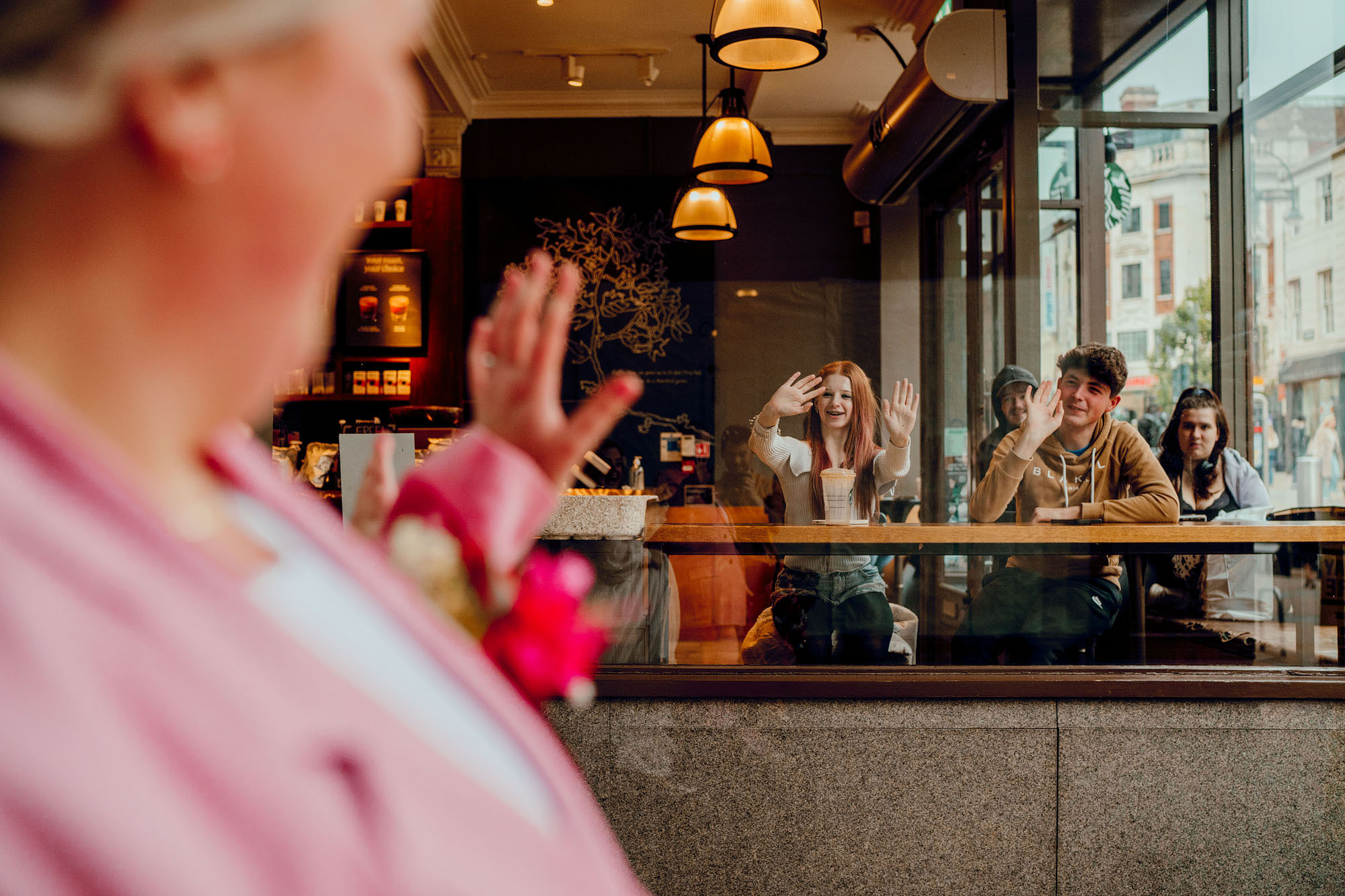 Colourful wedding in Leeds city centre at the civic Hall then the Lamb and Flag by Hamish Irvine Photographer
