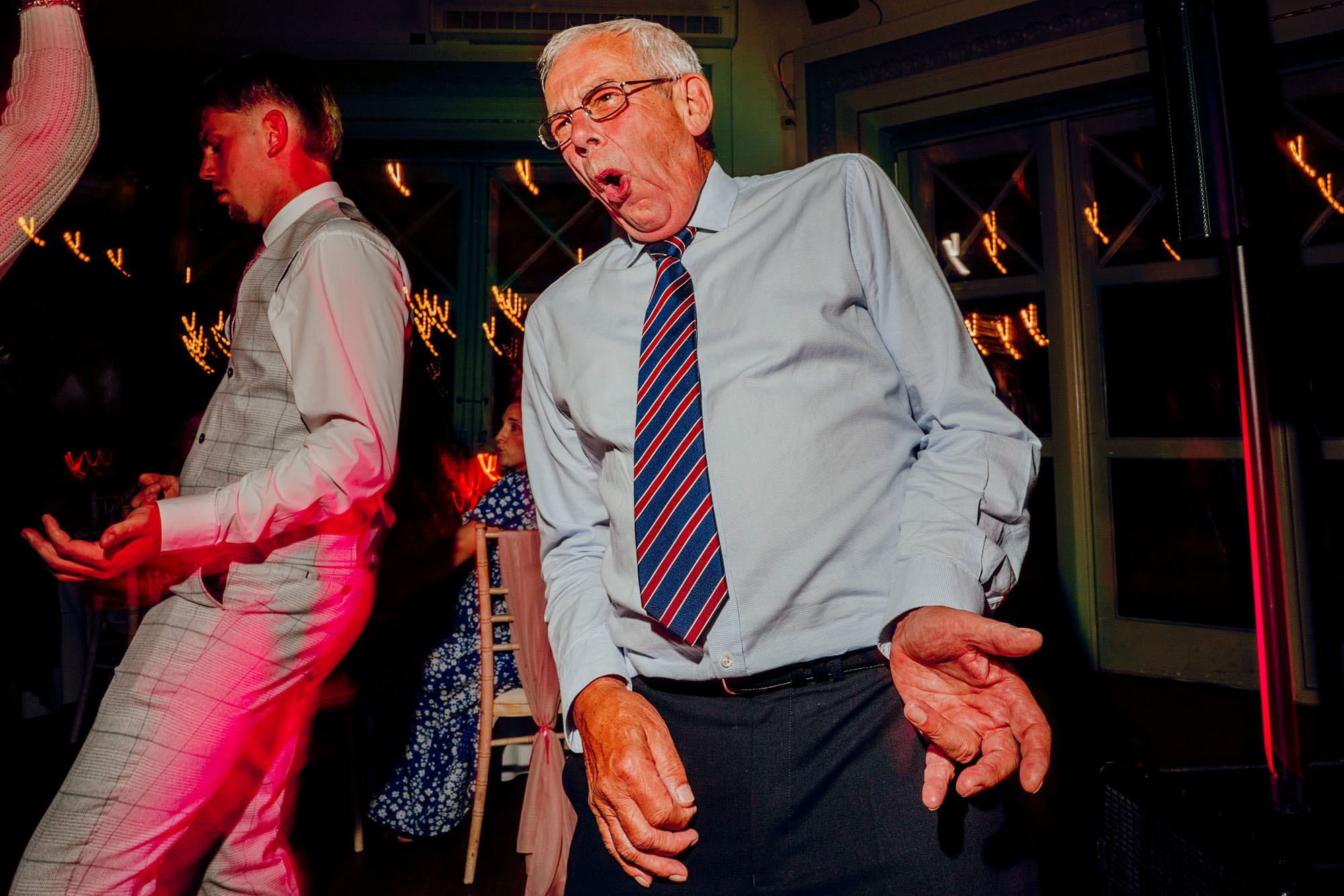 Leeds wedding photographer Hamish Irvine captures colourful and genuine moments 