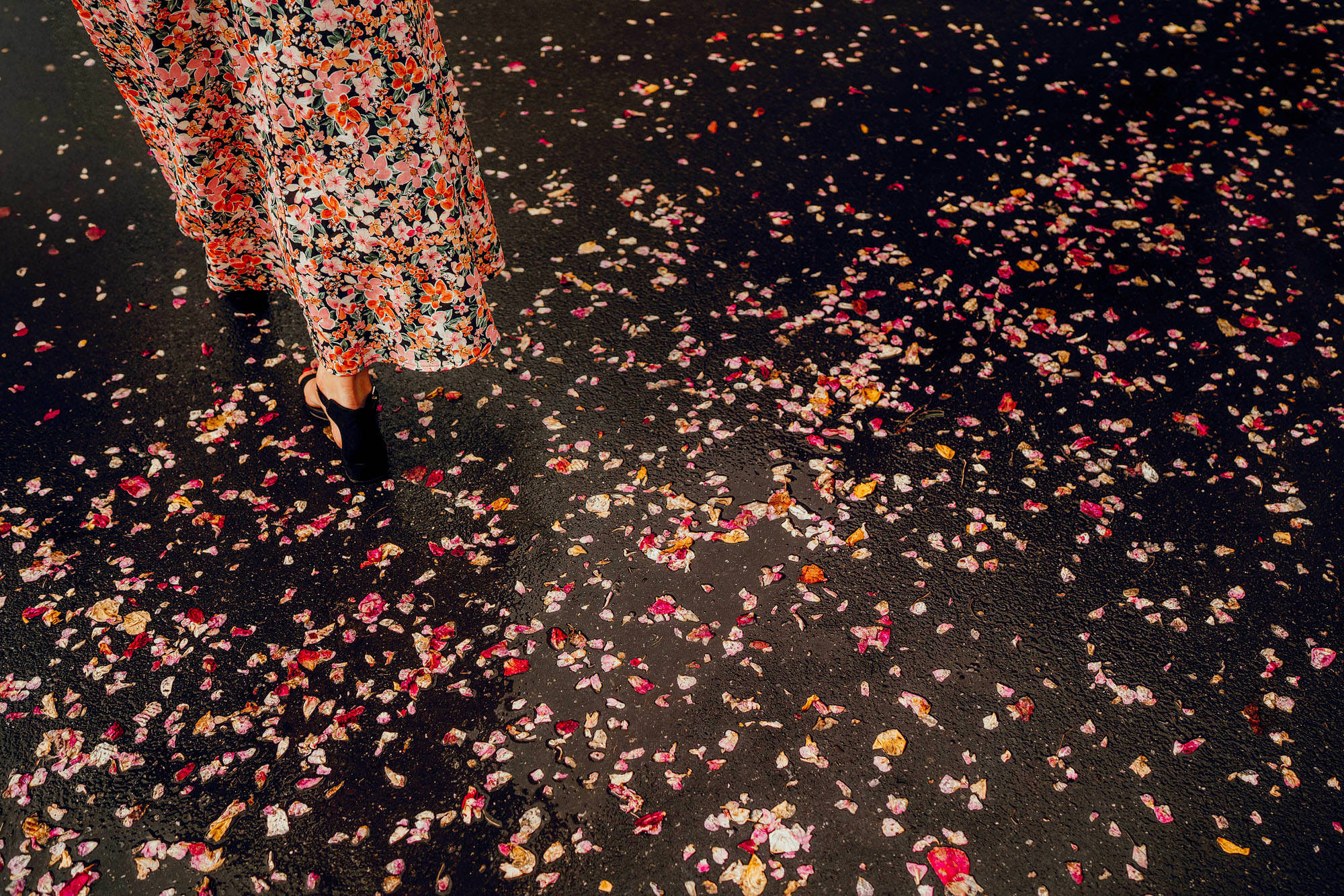 Leeds wedding photographer Hamish Irvine captures colourful and genuine moments 