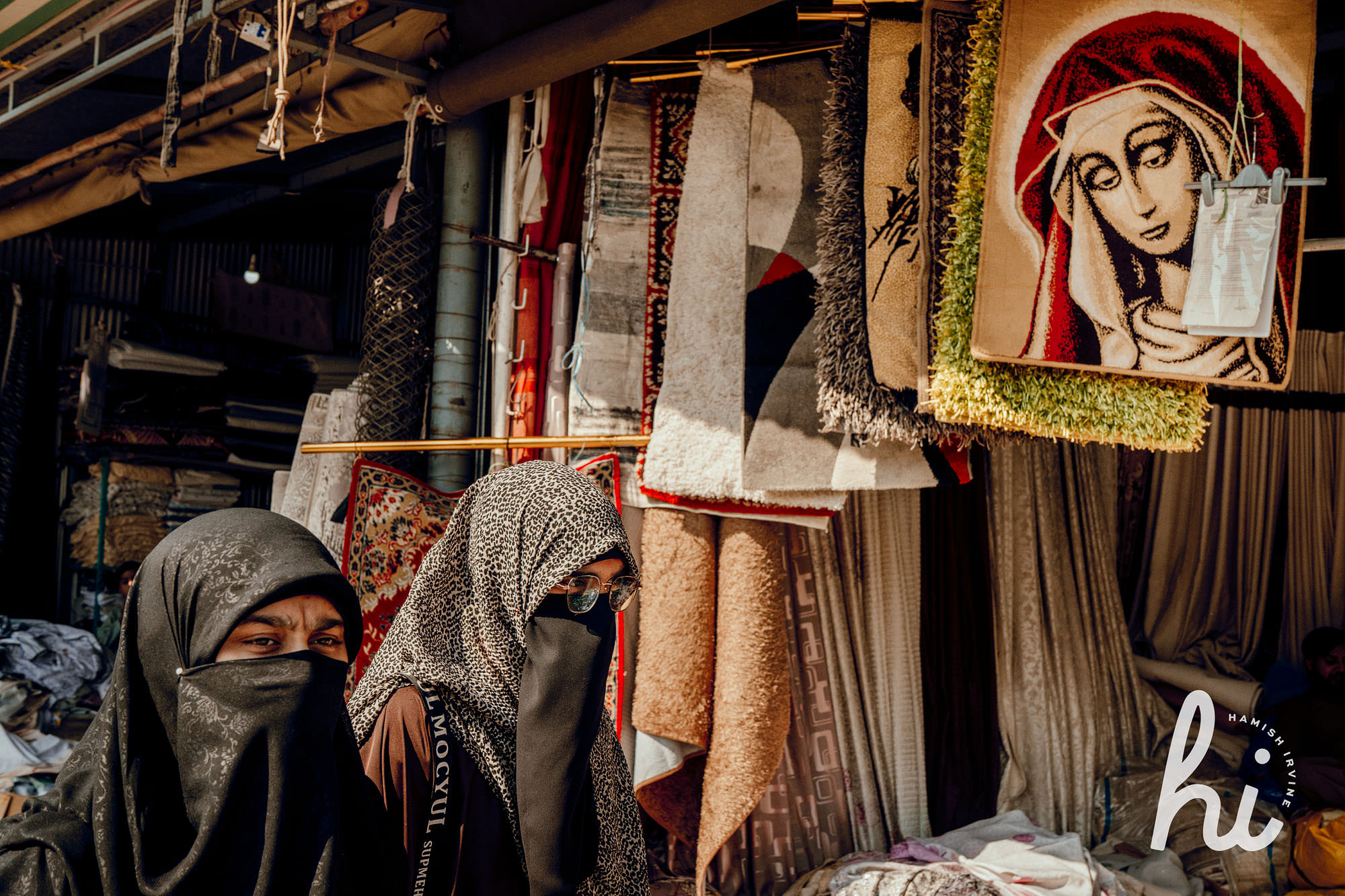 Lahore market photography by Hamish Irvine