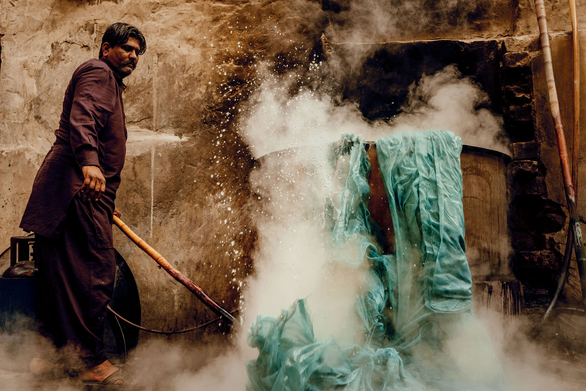 Lahore street photographs by Hamish Irvine